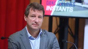 Yannick Jadot Cette Critique Sur Son Parcours Qui Ne Devr En 2020 Estime De Soi Critique Cecile Duflot