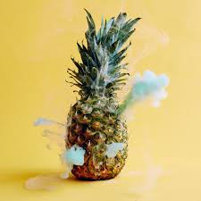 The Mystical Origins Of Fruit And Vegetables Photographed By Maciek Jasik Krasochnyj Dym Frukty Fruktovoe Iskusstvo