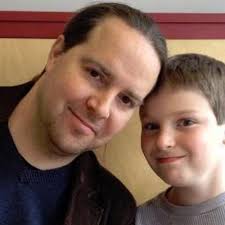 Eric Larsen (@eplarsen)