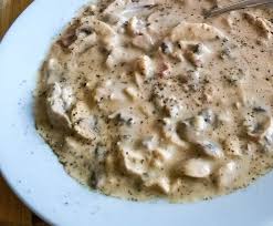 Leichte Pilzrahmsauce Mit Frischkase Rezept Rezepte Lebensmittel Essen Essen Und Trinken