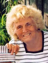 Loraine Andrews's Instagram, Twitter & Facebook