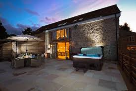 Here at luxury lodge stays we have put together a collection of quality lodges, and cottages, in the finest locations in the uk. Luxury Holiday Cottage Chilcotts Barn Somerset Chilcotts Barn