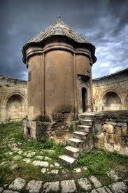 Mama Hatun Turbesi In Tercan Erzincan Province Turkey Melike Mama Hatun Or Simply Mama Hatun Was A Female Ruler Of The Antik Mimari Seyahat Tutkusu Seyahat