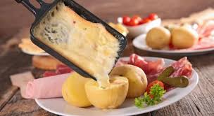 7 Idees De Recettes Pour Une Raclette Originale Recette Raclette Savoyarde Alimentation