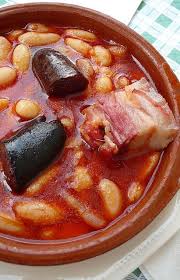 Escuela de cocina y pastelería le cordon bleu ufv. Los Mejores 20 Guisos Tradicionales De La Cocina Espanola Cocina Espanola Recetas Cocina Espanola Recetas De Comida