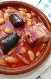 ¡pero nunca con ser cocinera! Los Mejores 20 Guisos Tradicionales De La Cocina Espanola Cocina Espanola Recetas Cocina Espanola Recetas De Comida