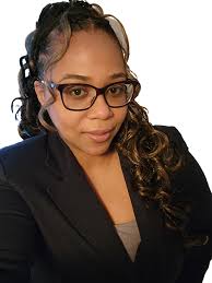 Claritza Ortiz's Instagram, Twitter & Facebook