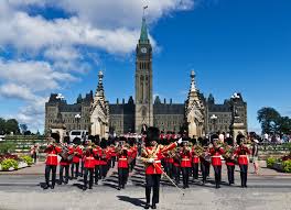 Guided ottawa parliament hill tours start around usd 12.31 per person. Wachablosung Parlamentshugel Ottawa Jigsaw Puzzle In Menschen Puzzles Auf Thejigsawpuzzles Com