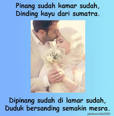 40 Pantun Untuk Pengantin Baru Hadiah Pernikahan Buat Teman Klak Klik Bermutu