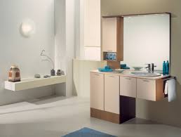 Mobile componibile in sistemi di grande funzionalit�, sempre considerando il lato estetico, che crea la bellezza di uno spazio. Mobile Bagno Con Vano Portalavatrice In Noce Mandorla Benigni Mobili