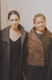 Doria ragland, 61, was photographed exclusively outside her windsor hills home in los angeles this. Meghan Markle With Her Mother Doria Ragland Meghan Markle Prince Harry Princess Meghan Meghan Markle