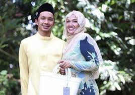 Search results for zarina zainuddin. Zarina Zainuddin Cari Jodoh Buat Anaknya Lepat Pisang