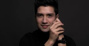 We're excited to announce that Rodolfo Barráez will join the LA Phil  artistic family as Assistant Conductor next season. Rodolfo is a former  Dudamel Fellow, and we're also announcing our newest class