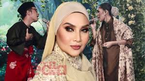 Banyak Kali Dapat Cium Dan Peluk...,”