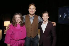 Miley Cyrus In Guardians Of The Galaxy Vol 2 Pin By Lillian Lowrance On Tom Holland Chris Pratt Tom Holland 25 Fabulous