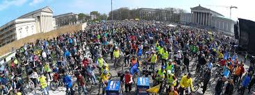 Sternfahrt Uber 10 000 Radler Fuhren Durch Munchen Das Offizielle Stadtportal Muenchen De