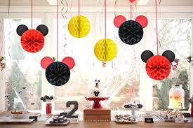 No arch kit or helium needed. 20 Mickey Mouse Birthday Party Ideas How To Throw A Mickey Mouse Themed 1st Birthday