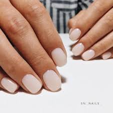 Spring And Summer Nail Color Ideas In 2020 Metallic Nails Short Acrylic Nails Nails Inspiration