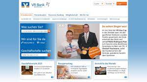 Hier erhalten sie eine kompetente beratung vom team der vr bank, die ihnen frei nach ihrem motto „wir machen den weg frei unterstützung bei der verwirklichung ihrer ziele und wünsche bietet. Vr Bank Neumunster In Neumunster Gadeland Geldautomat Wiwico