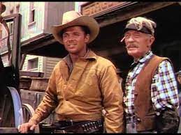 The Guns Of Fort Petticoat Western 1957 Audie Murphy Kathryn Grant Hope Emerson Youtube Paul Kelly Youtube Movies Gunsmoke