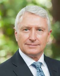 Donald Muir's Instagram, Twitter & Facebook