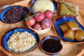 Vào ngày này, các gia đình việt nam thường chuẩn bị mâm cúng dâng lên tổ tiên, thần linh để cầu một năm may mắn, mùa màng bội thu. Táº¿t Ä'oan Ngá» La Gi Cáº§n LÆ°u Y Nhá»¯ng Gi Khi Cung Táº¿t Ä'oan Ngá»