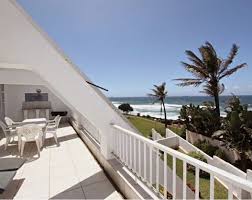 Fleetwood On Sea 32 In Umhlanga This Modern Beautiful Apartment Is Fully Equipped With 2 Air Conditioned Bedrooms Umhlanga Beautiful Apartments Winter House