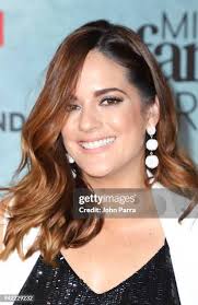 191 fotografias e imagens de alta resolução de Sabrina Seara