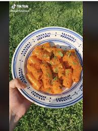 Gigi hadid recently posted a recipe for spicy vodka pasta sauce on her instagram stories, and i was instantly inspired. I Made The Best Homemade Vodka Sauce Recipe From Tiktok