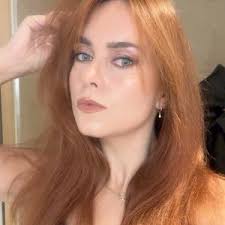 Ina Pace (@iney_miney)