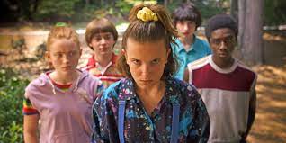 15 млн подписчиков, 42 подписок, 488 публикаций — посмотрите в instagram фото и видео stranger things (@strangerthingstv). Ochen Strannye Dela Udalis Obzor Yarkogo I Emocionalnogo Tretego Sezona Lajfhaker