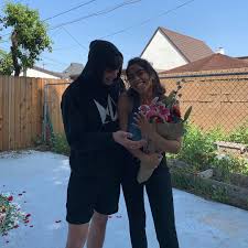 Hayes grier es una popular estrella de vine y hermano de nash grier, otra estrella de internet. 900 Hayes Grier Ideas In 2021 Hayes Grier Hayes Benjamin Hayes Grier