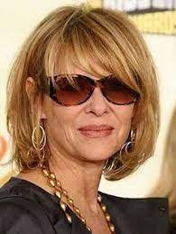 Best Haircut For Over 50 Woman With Jowls And Hooded Eyelids Google Search Hair Styles Thick Hair Styles Medium Length Hair Styles