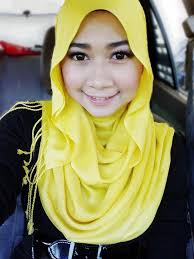 Hasil gambar untuk jilbab terbaru