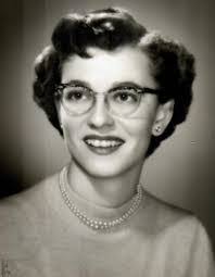 Marie Lathrop's Instagram, Twitter & Facebook