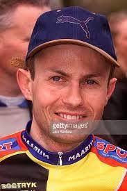 Brian Henriksen's Instagram, Twitter & Facebook