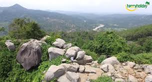 Lalu selain biaya tiket masuk, akan ditarik juga ya, pantai cikembang sukabumi ini memang menawan. Tiket Masuk Taman Batu Gunung Karang Majalengka Happy Holiday