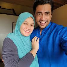 Halina cupping clinic in chennai. Dr Sheikh Muszaphar Isteri Sambut Ulang Tahun Perkahwinan Ke 10