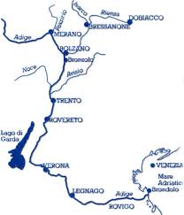 Verso la fine, dalle parti di ariano polesine, si forma il famoso delta del po, una ramificazione del fiume che si allarga (a forma di triangolo) prima di raggiungere il. Fiume Adige Val Lagarina Val D Adige Val Venosta Passo Resia Merano Bolzano Trento Verona Legnago Rovigo Cavarzere Valli Grandi Veronesi Cavanella D Adige Rosolina Mare Rosapineta Este Montagnana Rotta Della Cucca Scaligera Ponte