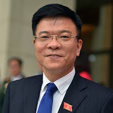 He was the son of a rich farmer. Le Thanh Long