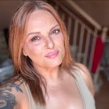 Samira González Riveros added a...