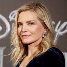 I kid, while also admitting i was surprised. Michelle Pfeiffer And An Unusual Cat Star In Quirky French Exit