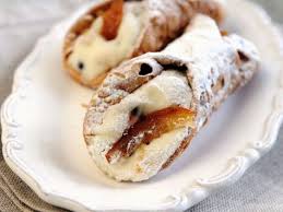 Cannoli Mit Ricotta Gefullt Rezept Cannoli Rezept Cannoli Sizilianische Rezepte