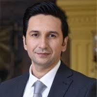 Niharika Shah's Instagram, Twitter & Facebook