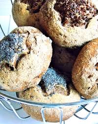 Glutenfreie Brotchen Aus Schar Mehl Mit Mohn Und Leinsamen Glutenfrei Glutenfreies Brot Gluten