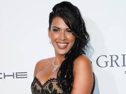 La chroniqueuse n'avait pas été tendre avec elle, après son départ : Ayem Nour La Biographie De Ayem Nour Avec Gala Fr