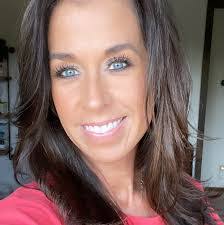 Heather Caauwe's Instagram, Twitter & Facebook