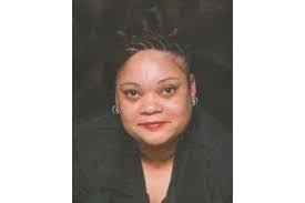 Barbara Tullis's Instagram, Twitter & Facebook