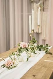 Amazon Com Ling S Moment Set Of 3 Gold Geometric Ornaments Blush Rose Centerpiec Wedding Floral Centerpieces Flower Centerpieces Wedding Geometric Centerpiece