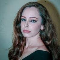 Clarissa Lott's Instagram, Twitter & Facebook